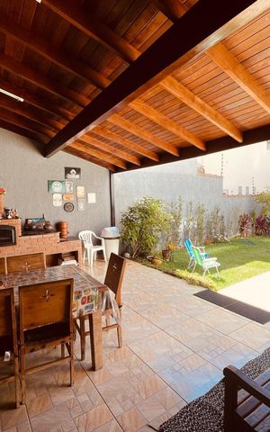 Casa para alugar com 190m², 3 quartos e 3 vagas Casa para alugar com 190m², 3 quartos e 3 vagasÁrea externa