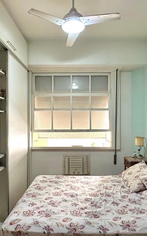Apartamento à venda com 132m², 4 quartos e 1 vaga