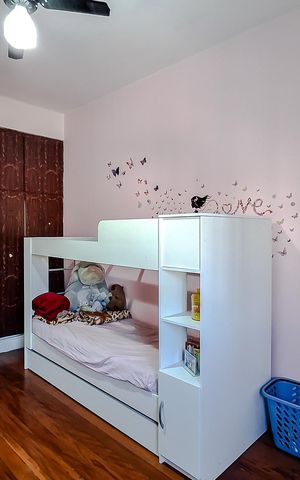 Casa à venda com 186m², 2 quartos e 1 vaga Casa à venda com 186m², 2 quartos e 1 vagaQuarto 2 - Suíte