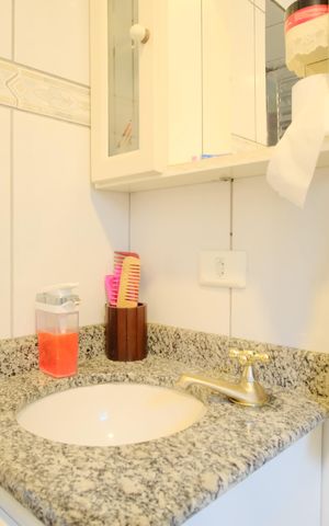Casa à venda com 175m², 4 quartos e 1 vagaBanheiro 3