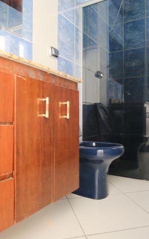 Casa à venda com 175m², 4 quartos e 1 vagaBanheiro 4