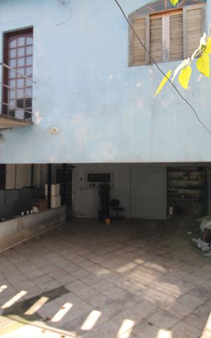 Casa para alugar com 250m², 2 quartos e 4 vagasÁrea de Serviço