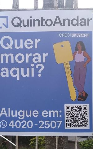 Casa para alugar com 250m², 2 quartos e 4 vagas Casa para alugar com 250m², 2 quartos e 4 vagasFachada