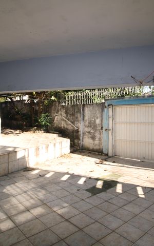 Casa para alugar com 250m², 2 quartos e 4 vagasÁrea de Serviço