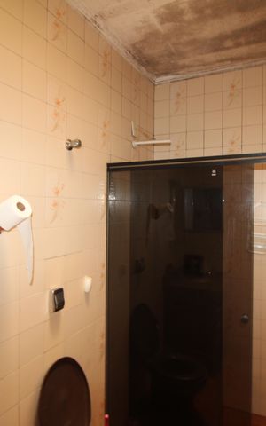 Casa para alugar com 250m², 2 quartos e 4 vagasBanheiro