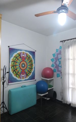 Casa de condomínio à venda com 229m², 5 quartos e 2 vagasQuarto 2