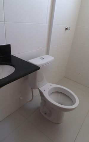 Apartamento para alugar com 57m², 2 quartos e 2 vagasBanheiro do Quarto 2