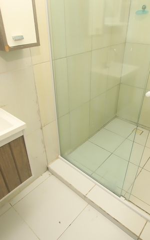 Casa de condomínio para alugar com 135m², 3 quartos e 2 vagasBanheiro Social