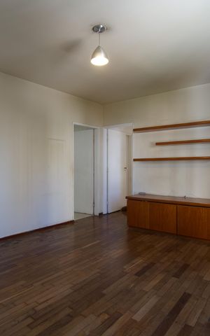 Apartamento à venda com 80m², 2 quartos e 1 vaga Apartamento à venda com 80m², 2 quartos e 1 vagaSala