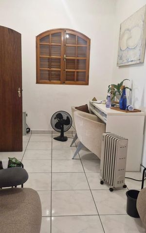 Casa à venda com 664m², 10 quartos e 6 vagas Casa à venda com 664m², 10 quartos e 6 vagasCasa 1