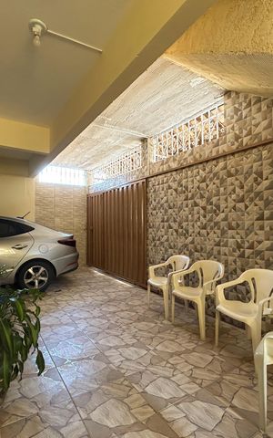 Casa à venda com 228m², 5 quartos e 2 vagas