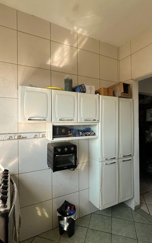 Casa à venda com 228m², 5 quartos e 2 vagas