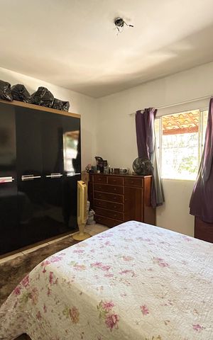 Casa à venda com 228m², 5 quartos e 2 vagas