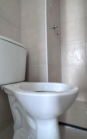 Apartamento à venda com 48m², 2 quartos e 1 vaga Apartamento à venda com 48m², 2 quartos e 1 vagaBanheiro Social