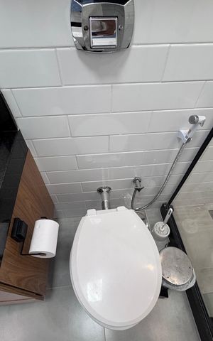 Apartamento à venda com 83m², 3 quartos e 1 vaga Apartamento à venda com 83m², 3 quartos e 1 vagaBanheiro Social