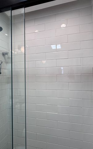 Apartamento à venda com 83m², 3 quartos e 1 vaga Apartamento à venda com 83m², 3 quartos e 1 vagaBanheiro Social