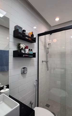 Apartamento à venda com 83m², 3 quartos e 1 vaga Apartamento à venda com 83m², 3 quartos e 1 vagaBanheiro Social