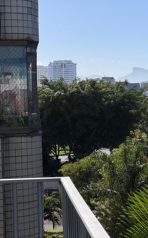 Apartamento à venda com 83m², 3 quartos e 1 vaga Apartamento à venda com 83m², 3 quartos e 1 vagaVaranda Suite e quarto 1