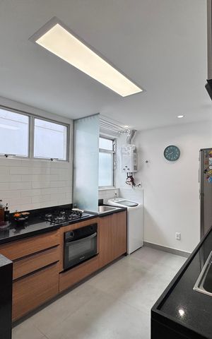 Apartamento à venda com 83m², 3 quartos e 1 vaga Apartamento à venda com 83m², 3 quartos e 1 vagaCozinha e Área de Serviço