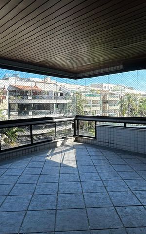 Apartamento à venda com 111m², 3 quartos e 2 vagas Apartamento à venda com 111m², 3 quartos e 2 vagasVaranda