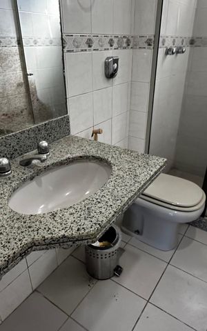 Apartamento à venda com 111m², 3 quartos e 2 vagas Apartamento à venda com 111m², 3 quartos e 2 vagasBanheiro do Quarto 3