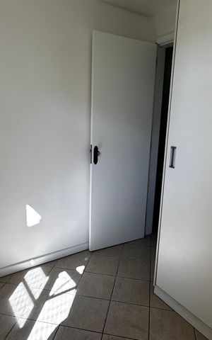 Apartamento à venda com 111m², 3 quartos e 2 vagas Apartamento à venda com 111m², 3 quartos e 2 vagasQuarto 2