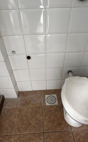 Apartamento à venda com 111m², 3 quartos e 2 vagas Apartamento à venda com 111m², 3 quartos e 2 vagasBanheiro de serviço