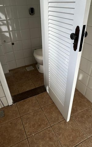 Apartamento à venda com 111m², 3 quartos e 2 vagas Apartamento à venda com 111m², 3 quartos e 2 vagasÁrea de Serviço