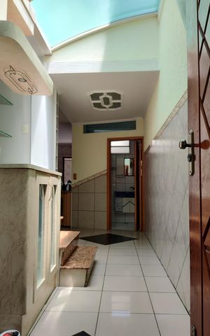 Casa à venda com 183m², 3 quartos e 4 vagas Casa à venda com 183m², 3 quartos e 4 vagasSala
