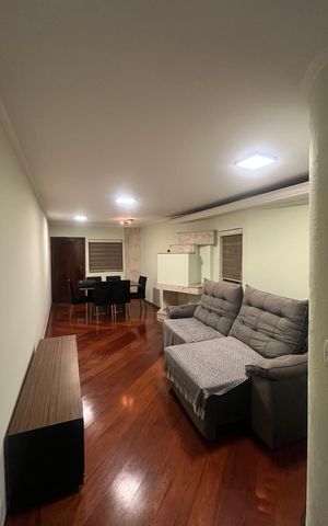 Casa à venda com 186m², 3 quartos e 4 vagas Casa à venda com 186m², 3 quartos e 4 vagasSala
