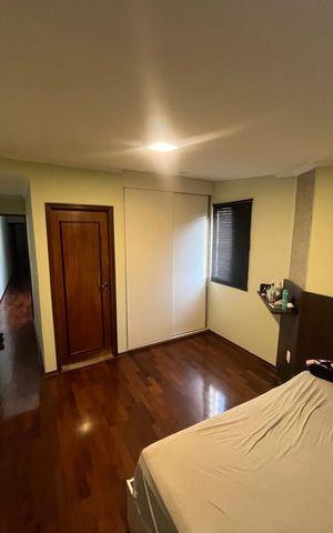 Casa à venda com 186m², 3 quartos e 4 vagas Casa à venda com 186m², 3 quartos e 4 vagasQuarto