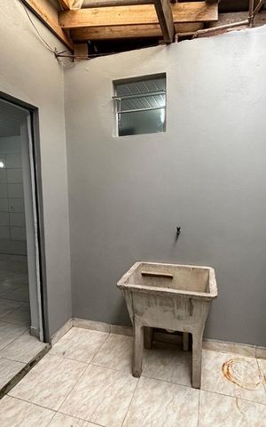 Casa à venda com 160m², 4 quartos e 2 vagas
