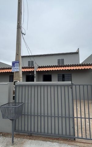 Casa à venda com 160m², 4 quartos e 2 vagas Casa à venda com 160m², 4 quartos e 2 vagasPlaca Cod.EBFI-150