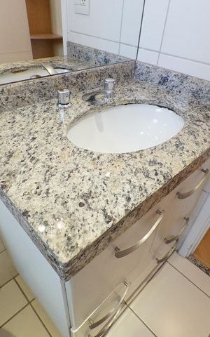 Apartamento à venda com 170m², 3 quartos e 3 vagasBanheiro da Suíte 1