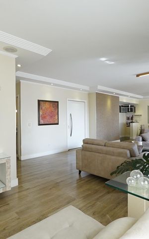 Apartamento à venda com 170m², 3 quartos e 3 vagasSala