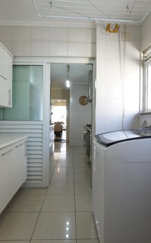 Apartamento à venda com 170m², 3 quartos e 3 vagasÁrea de Serviço