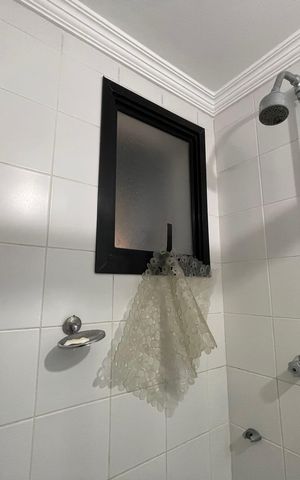 Apartamento à venda com 74m², 3 quartos e 1 vaga Apartamento à venda com 74m², 3 quartos e 1 vagaBanheiro 1