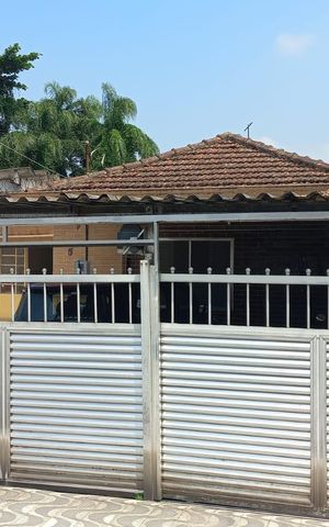 Casa para alugar com 65m², 1 quarto e sem vagaFachada