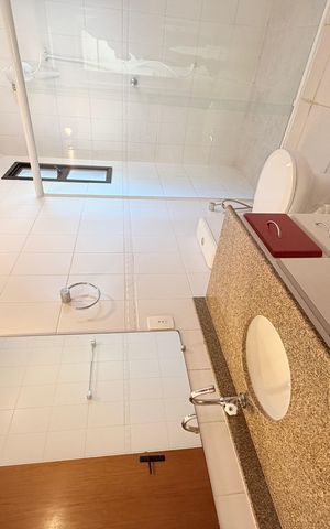Apartamento à venda com 133m², 3 quartos e 2 vagasBanheiro Social