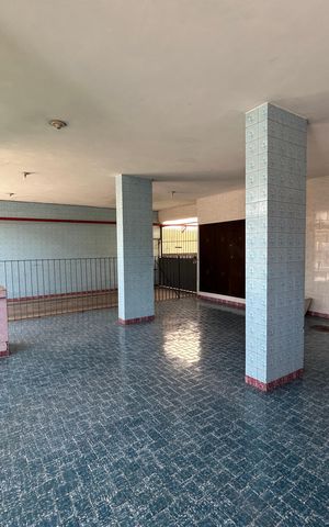 Apartamento à venda com 80m², 3 quartos e 1 vagaÁrea comum