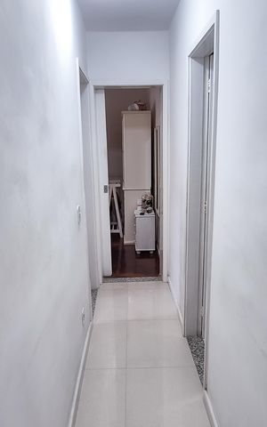 Apartamento à venda com 66m², 2 quartos e 1 vagaCorredor