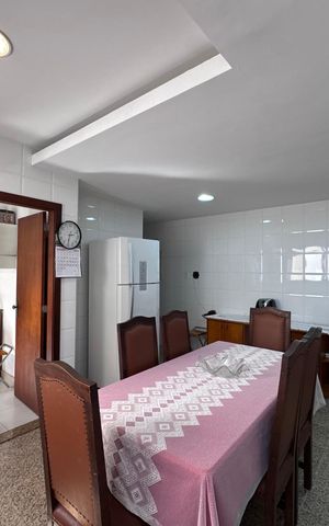 Apartamento à venda com 188m², 3 quartos e 3 vagas Apartamento à venda com 188m², 3 quartos e 3 vagasCozinha