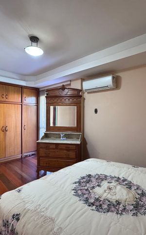 Apartamento à venda com 188m², 3 quartos e 3 vagas Apartamento à venda com 188m², 3 quartos e 3 vagasSuíte 1
