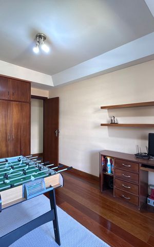 Apartamento à venda com 188m², 3 quartos e 3 vagas Apartamento à venda com 188m², 3 quartos e 3 vagasQuarto