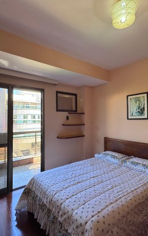 Apartamento à venda com 188m², 3 quartos e 3 vagas Apartamento à venda com 188m², 3 quartos e 3 vagasSuíte 2