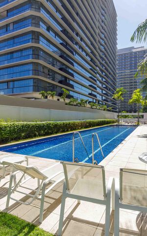 Apartamento à venda com 122m², 4 quartos e 2 vagas Apartamento à venda com 122m², 4 quartos e 2 vagasÁrea comum