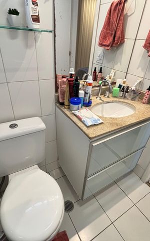 Apartamento à venda com 122m², 4 quartos e 2 vagas Apartamento à venda com 122m², 4 quartos e 2 vagasBanheiro do Quarto 1