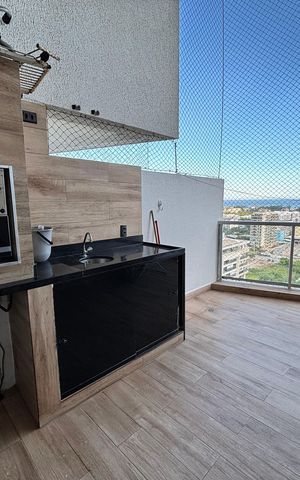 Apartamento à venda com 122m², 4 quartos e 2 vagas Apartamento à venda com 122m², 4 quartos e 2 vagasVaranda