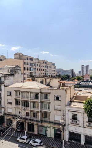 Apartamento à venda com 75m², 3 quartos e sem vaga Apartamento à venda com 75m², 3 quartos e sem vagaVista