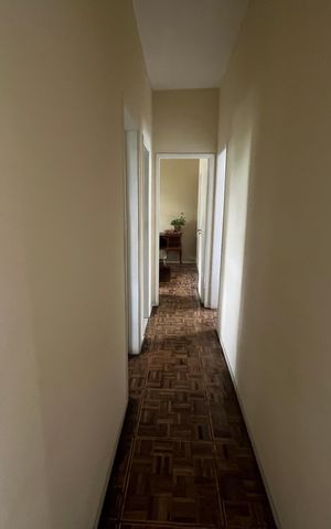 Apartamento à venda com 60m², 3 quartos e 2 vagasCorredor